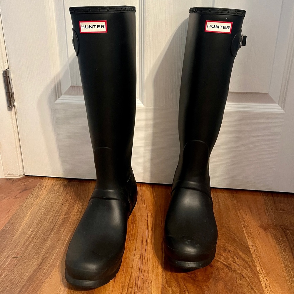 Black Hunter Rain Boots SZ 10